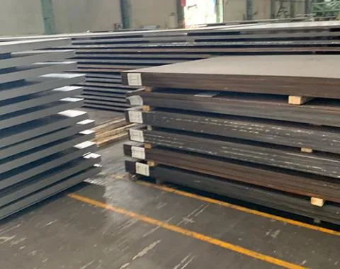 GB713 Q370R spiedtvertnes plāksnei